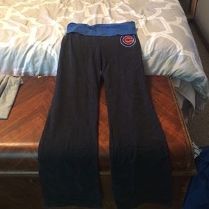 Chicago Cubs Victoria's Secret yoga pants