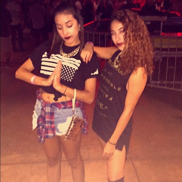 Meet your Posher, Toni - Picture 1 of 1