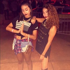 Meet your Posher, Toni