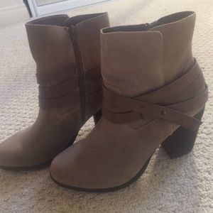 ALDO brown booties NWT