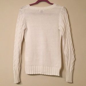 Old Navy Sweaters - Old Navy Cream Cable Knit Sweater Size Small Old Navy Sweaters - Old Navy Cream Cable Knit Sweater Size Small
