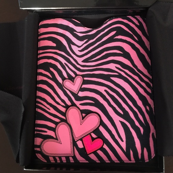 Katie grand loves hogan iPad pouch - Picture 2 of 3