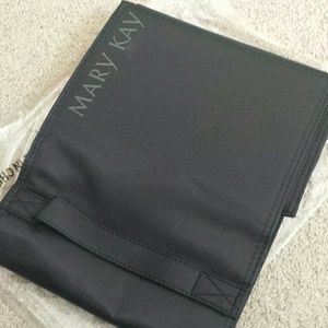 Makeup bag