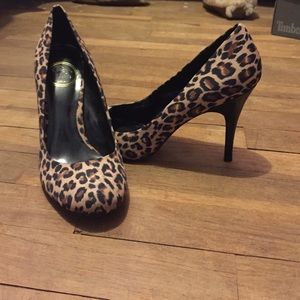 Jessica Simpson high heels