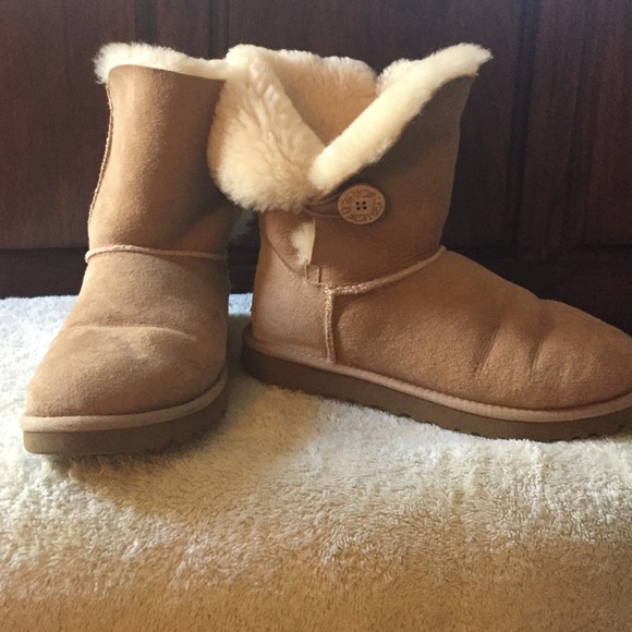 Ugg Sand Colored Bailey Button Boots
