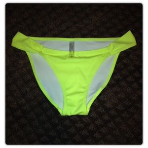 Victoria's Secret neon yellow bikini bottom M vs