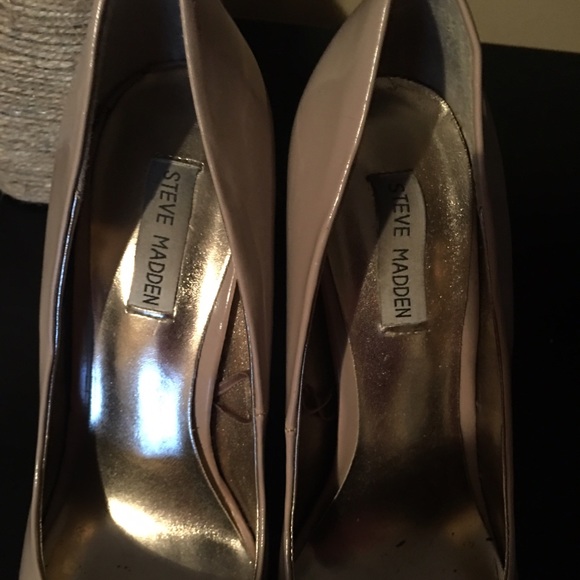 Women's Steve Madden heel size 9 - Picture 4 of 4