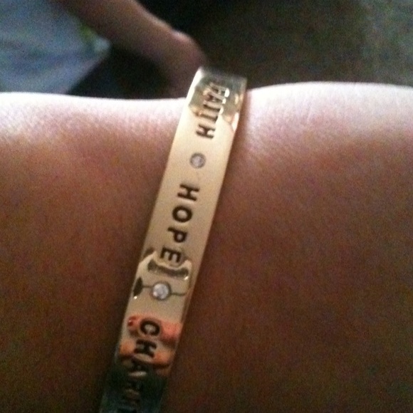 Braclet
