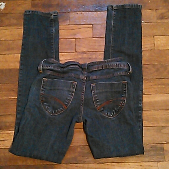 Skinny jeans