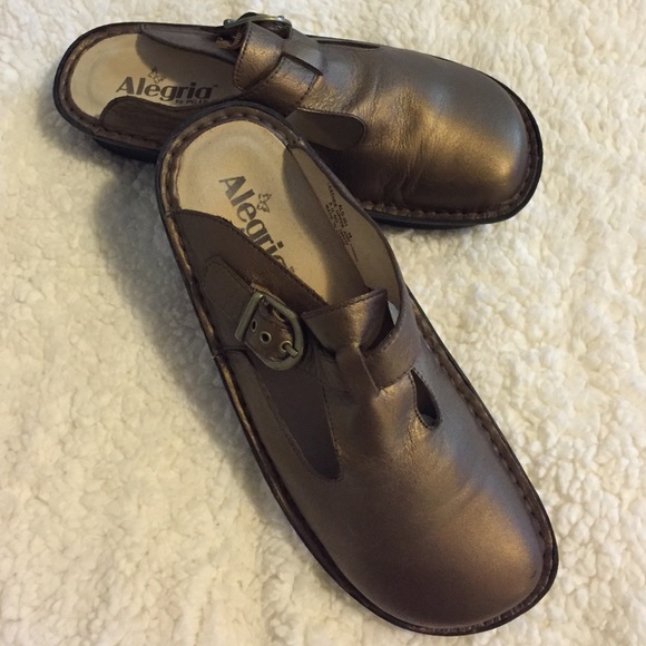 Alegria nursing shoes