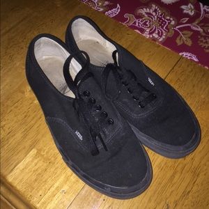 Vans Authentic Black/Black Low-Tops