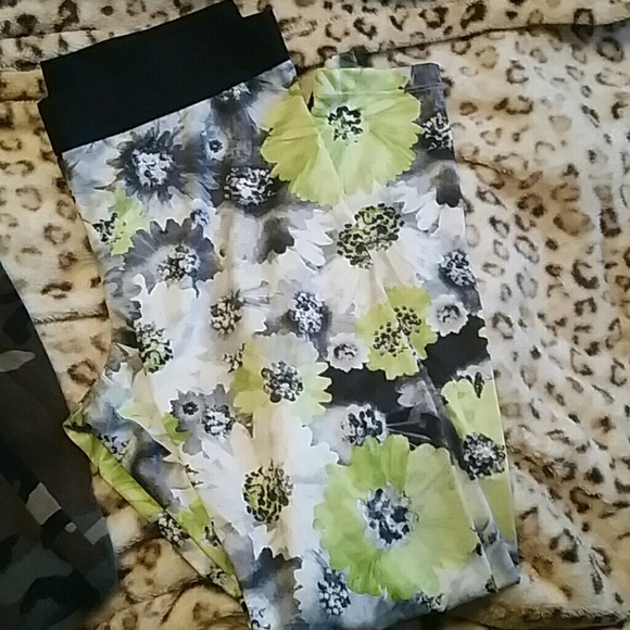 Beautiful summer leggings