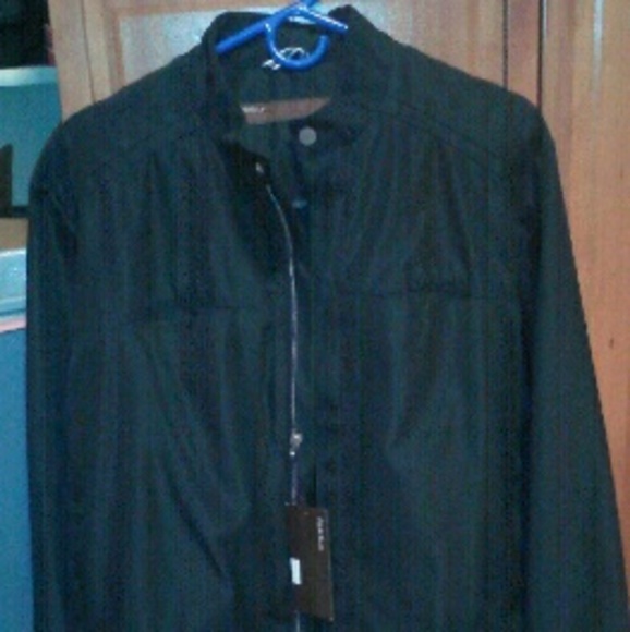 Jacket - Picture 2 of 4