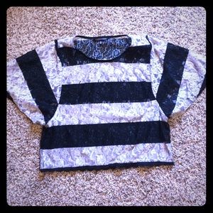 Victoria secret: small lace top!