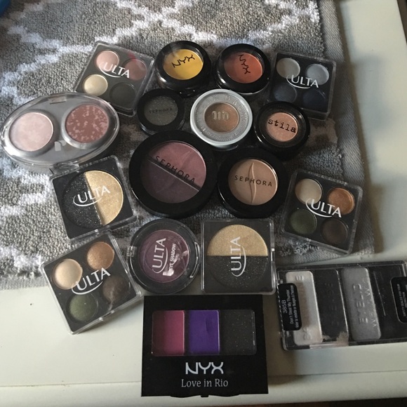 Lightly used High end eyeshadows