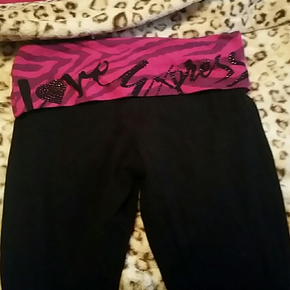 BRAND NEW Express yoga pants
