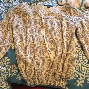 American Eagle  peasant top