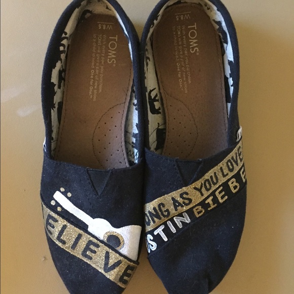 Justin Bieber Toms