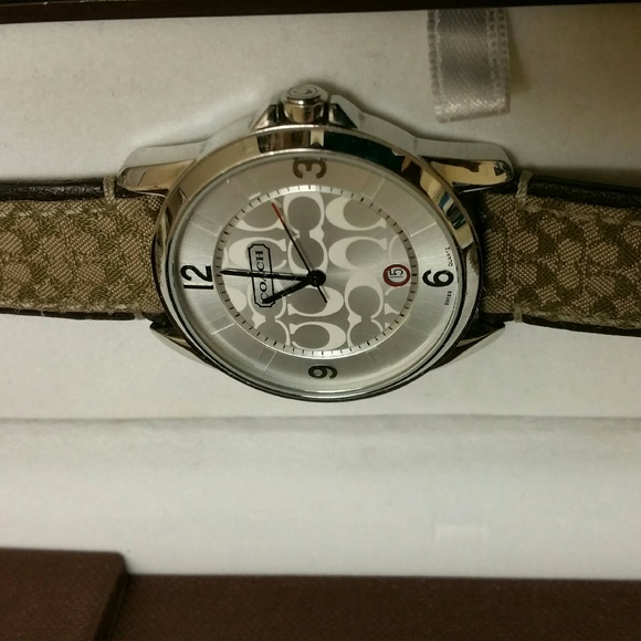 Coach Ladies Watch - Authentic - Picture 2 of 3