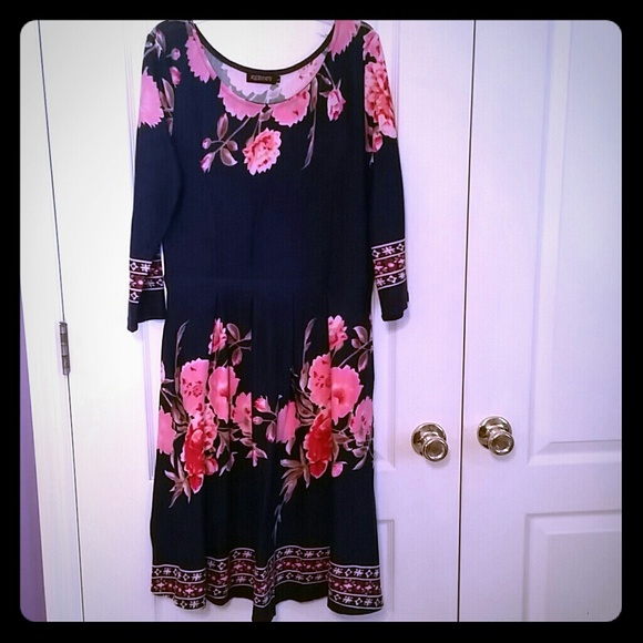 Navy Rose Dress size XL