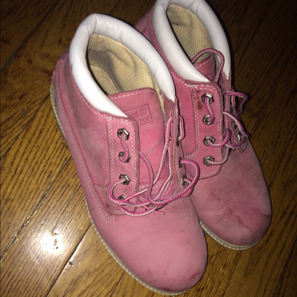 Pink Timberlands