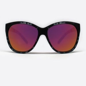 Quay About Last Night