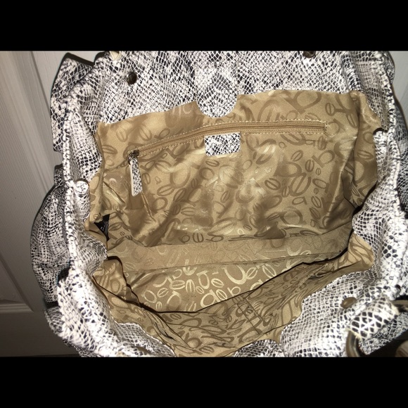 Bebe snake ruffle handbag in great condition! - Picture 4 of 4