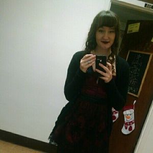 Meet your Posher, Rebecca