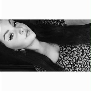 Meet your Posher, Amory