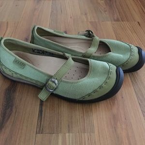 Keen canvas shoes.