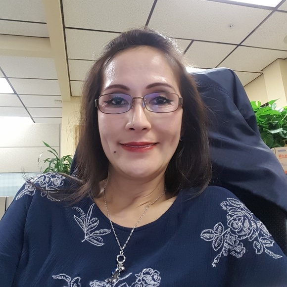 Meet your Posher, Imelda - Picture 2 of 2