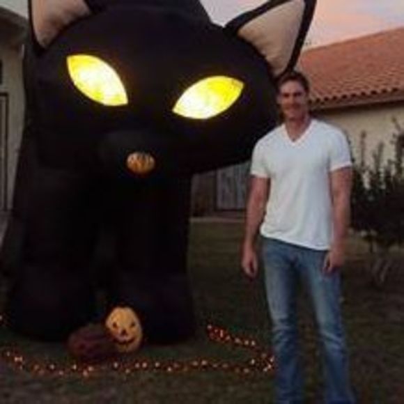 Meet your Posher, Andrew - Picture 1 of 1