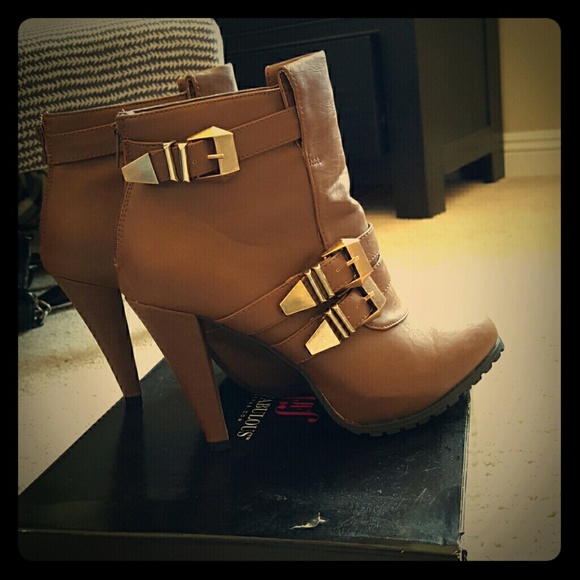 JustFab Tan Boots