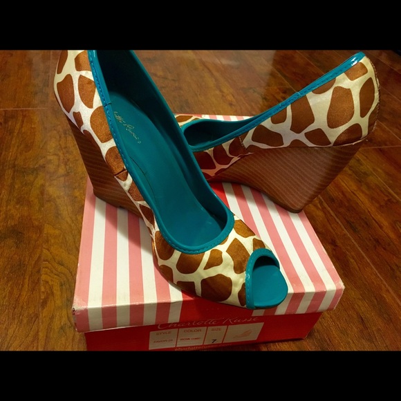Charlotte Russe Shoes - 🌻SPRING SALE🌻Giraffe print brown combo Wedges