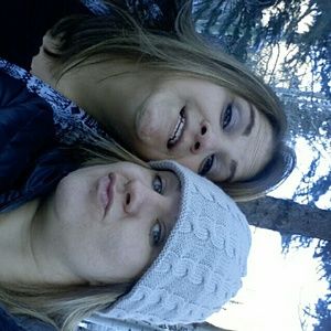 Meet your Posher, Sandy