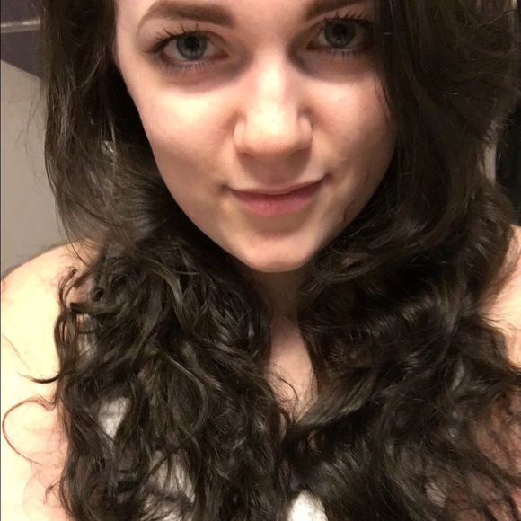 Meet your Posher, Tarra