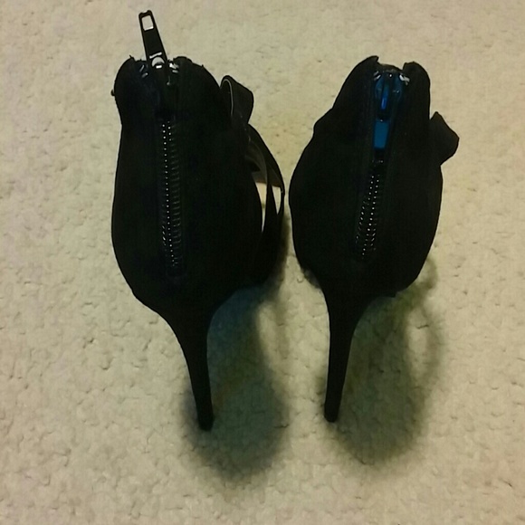 SOLD--Forever 21 heels - Picture 2 of 3