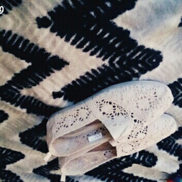 Lace flats - Picture 2 of 4