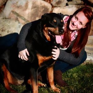 Meet your Posher, Danielle