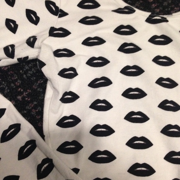 American Apparel Black Lips Crop Top