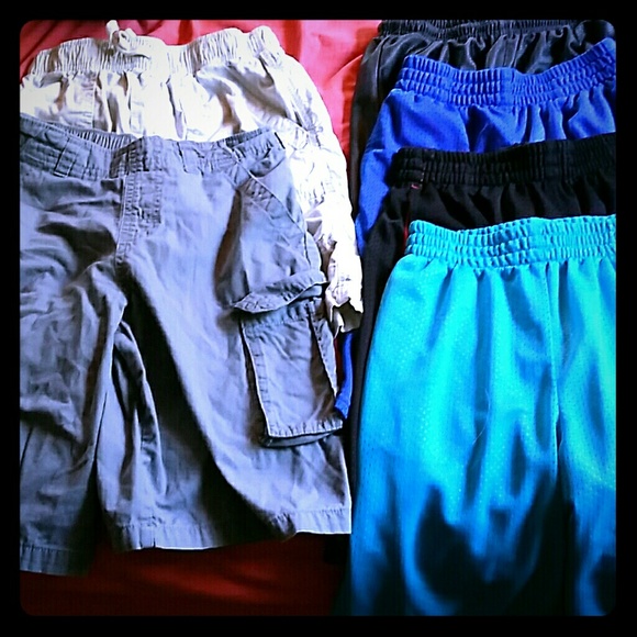 Boys Shorts Sz 8 (7 pairs)