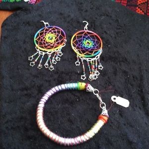 Crocheted dreamcatcher necklace and bracelet set.