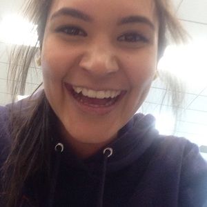 Meet your Posher, Jasmine