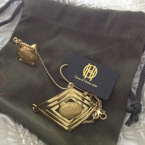 14k gold plated hand chain