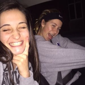 Meet your Posher, Ellie