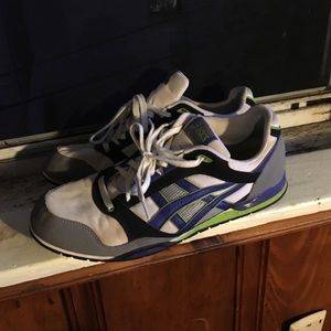 ASIC super light runners shoes
