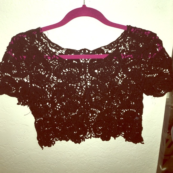 Lace crop top - Picture 1 of 1