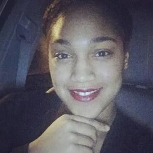 Meet your Posher, Briana