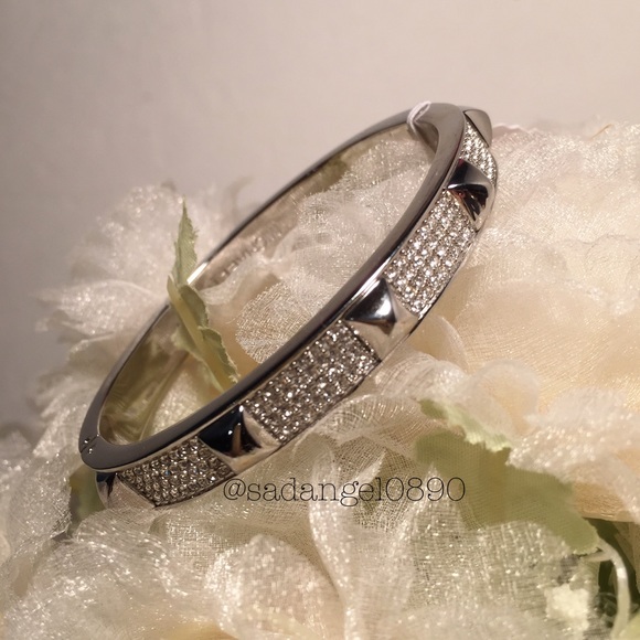 Michael Kors Jewelry - 💠$145 ᏁᎬᎳ ᎷᎥᏟᎻᎪᎬᏞ ᏦᎾᏒᎦ ᎦᎥᏞᏉᎬᏒ ᎶᏞᎥᏆᏃ ᏴᎪᏁᎶᎬᏞ💠