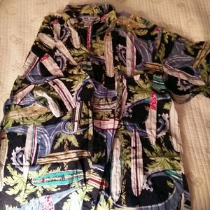 Surfboard Hawaiian Print Shirt - size L/XL